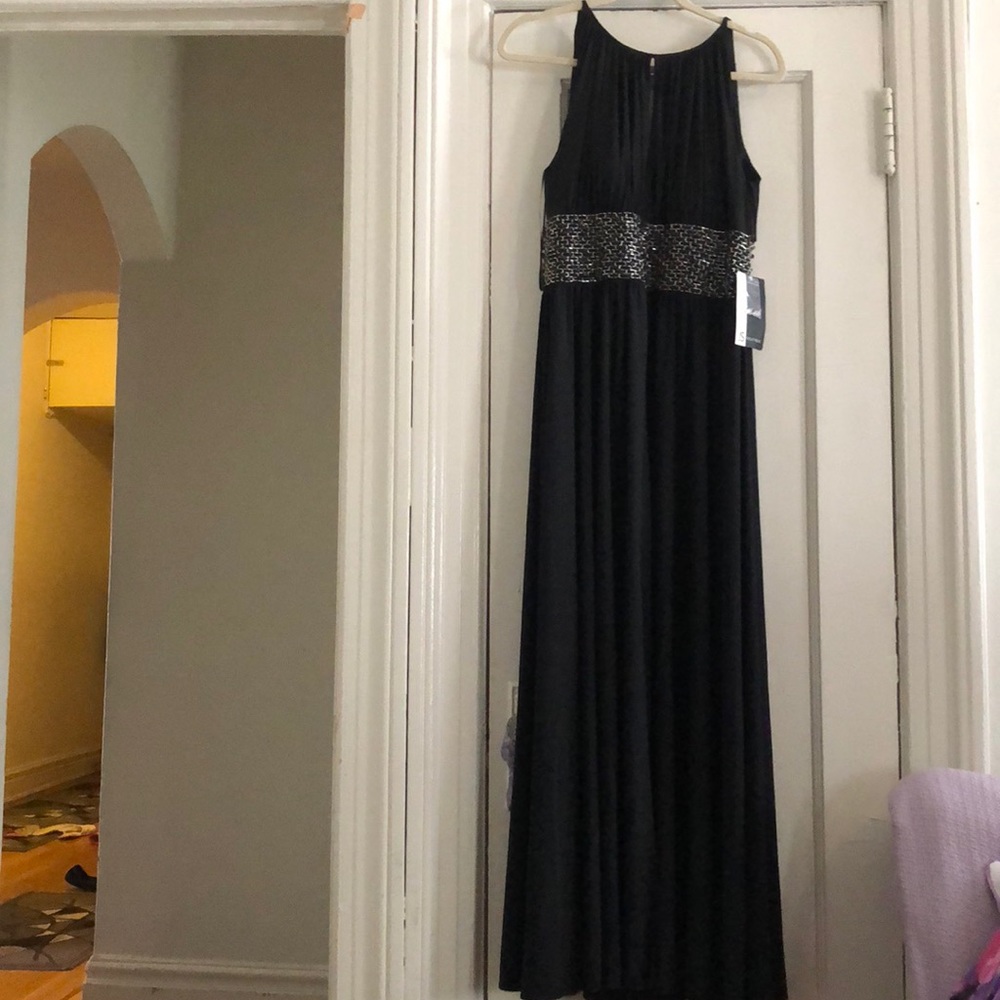 Brand new never worn women evening dress size 10